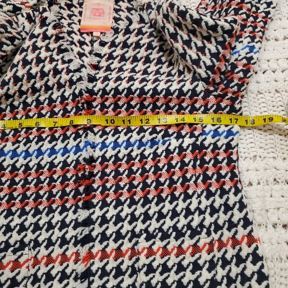 Vilagallo Houndstooth Frayed Hem Jacket - Picture 7 of 7